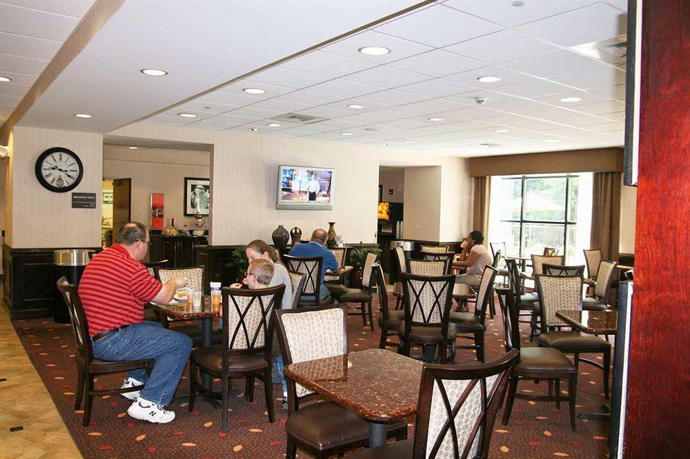 Hampton Spring Fayetteville Hotel