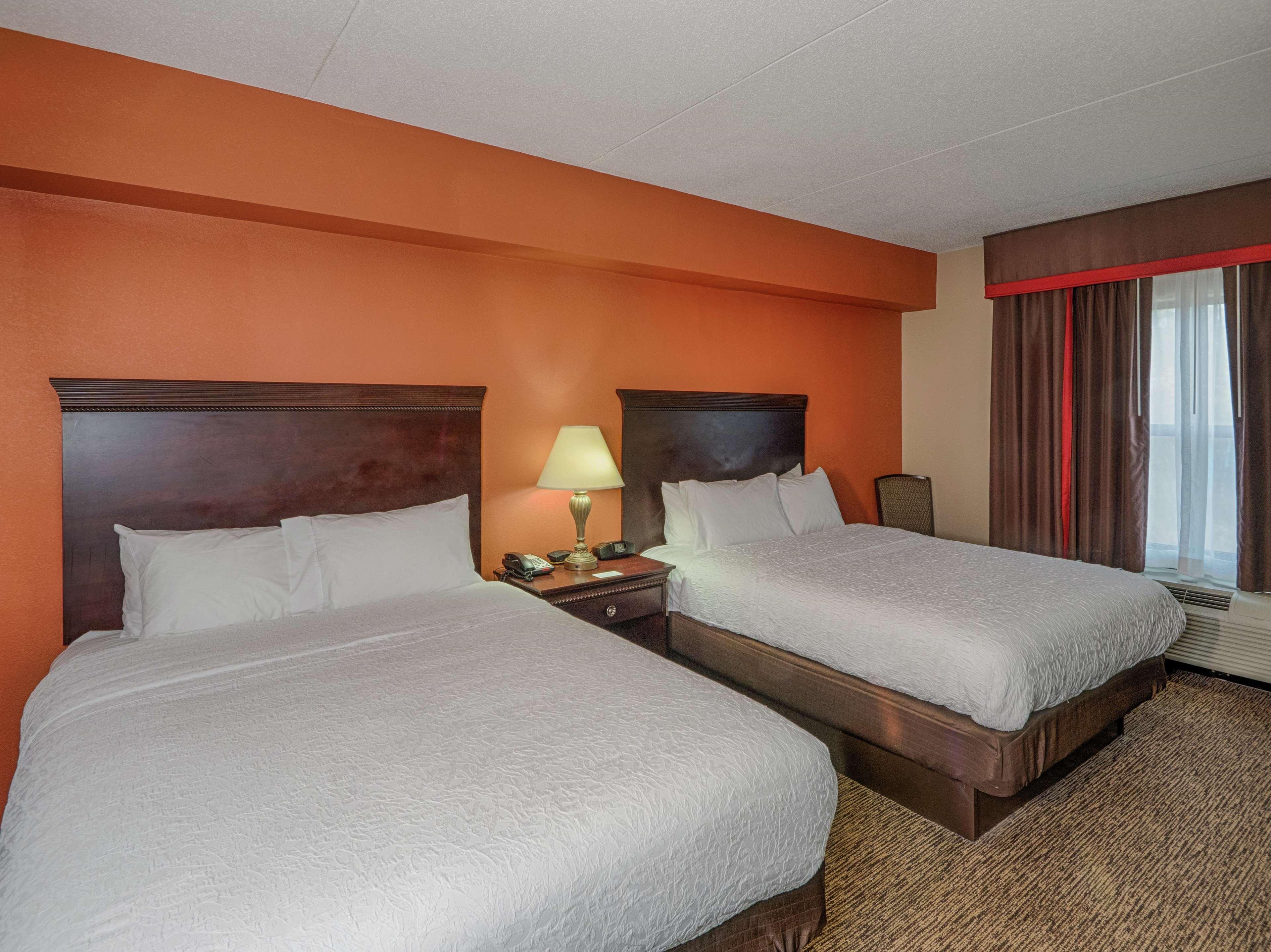 Hotel Hampton Spring Fayetteville 3*