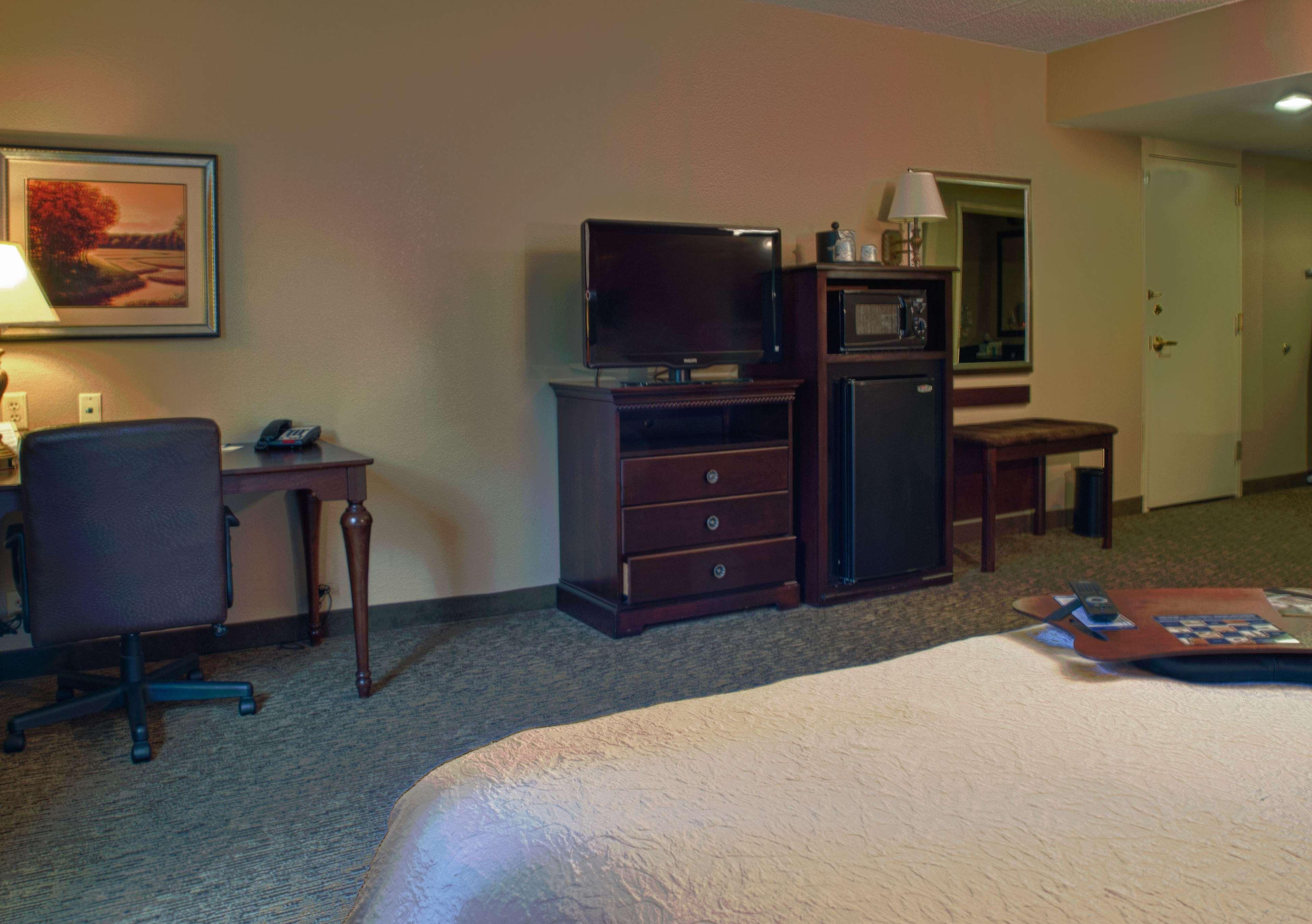 Hampton Spring Fayetteville Hotel